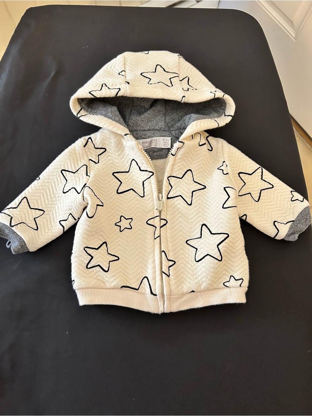 Mayoral Newborn Quilted Star Zip Up Hoodie Cream/Black 0-1 Month Like New